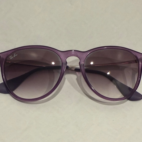Ray-Ban Violet Sunglasses with Black Case - Picture 2 of 13